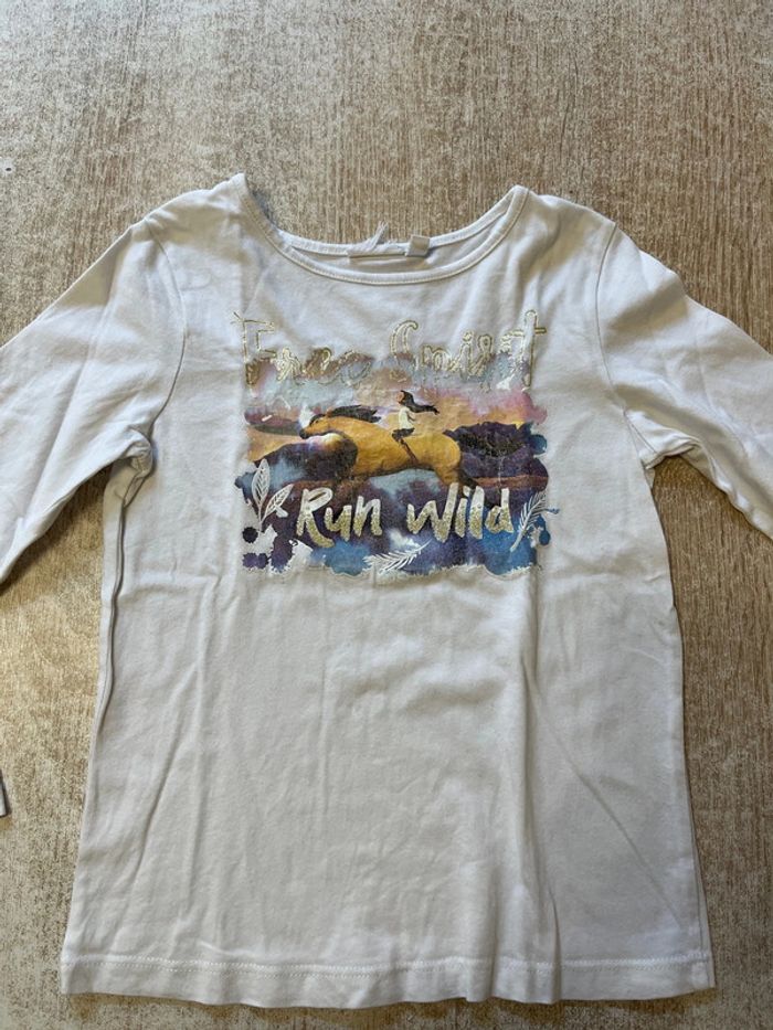T-shirt