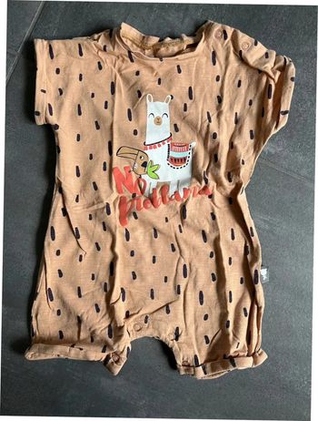 Combishort pyjama short Petit Béguin taille 9 mois