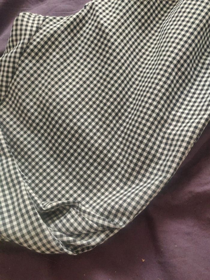 Pantalon 16 ans ou S - photo numéro 4