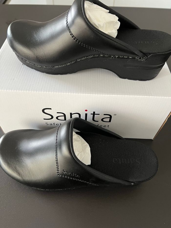 Sabot sanita noir Matt 38 neuf - photo numéro 2