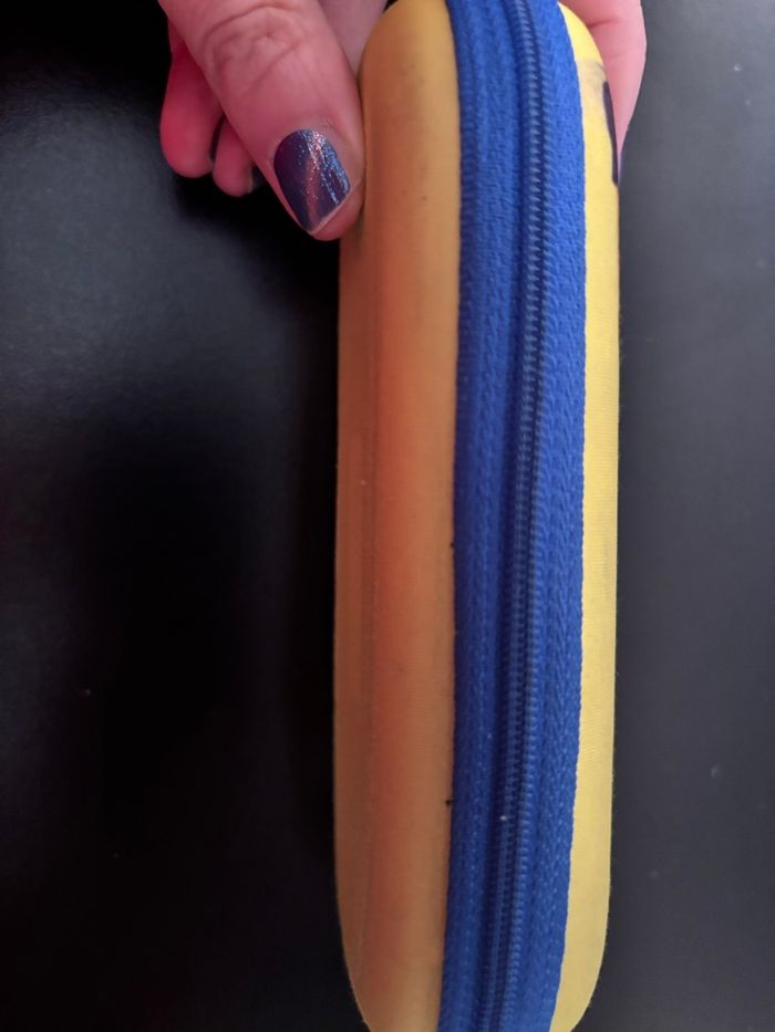 Étui à lunettes minions - photo numéro 2