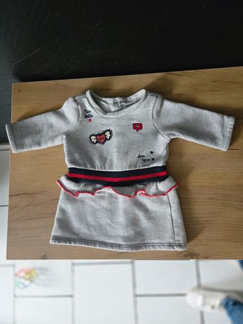 Robe  ikks 3 mois /  59  cm