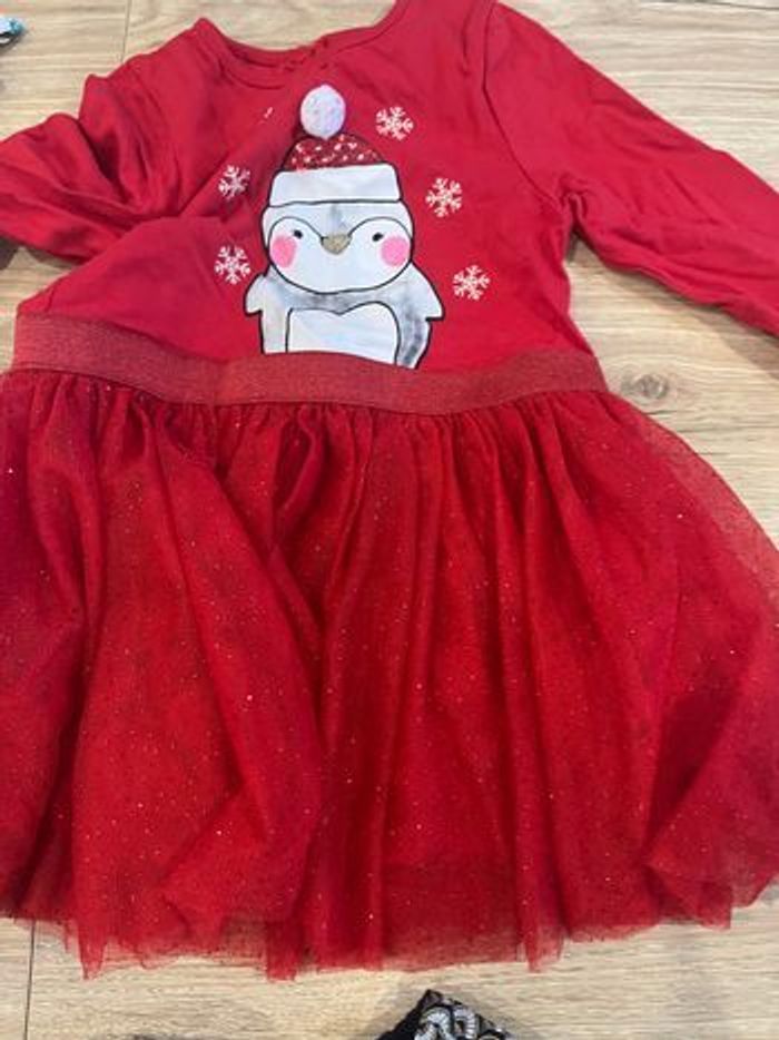 Lot 6 vêtement fille taille 18 mois en très bon état - photo numéro 5