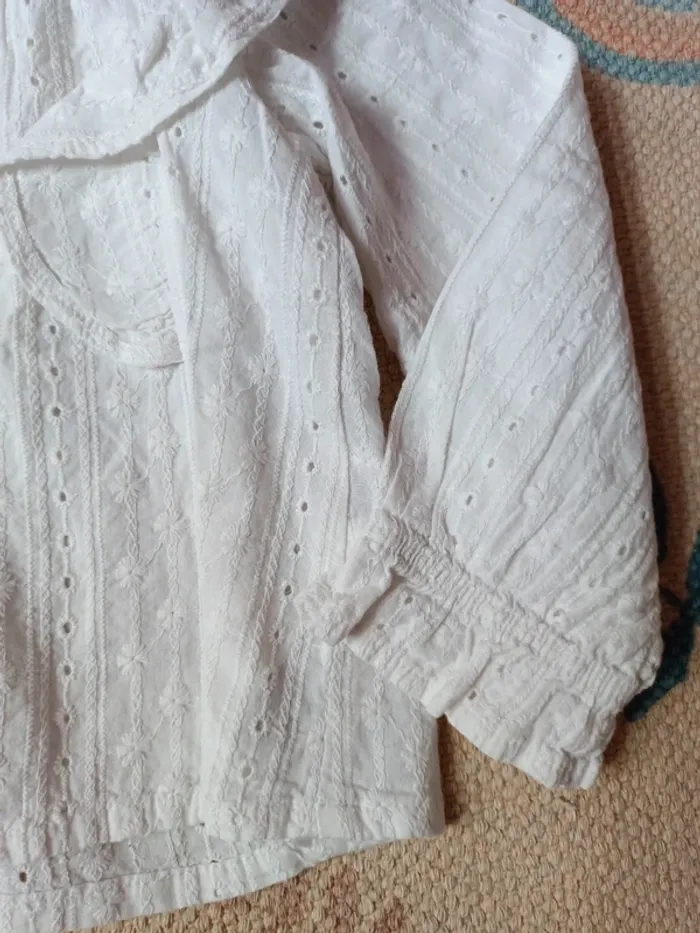 Chemisier blanc dentelle broderie primark 4/5 ans - photo numéro 4