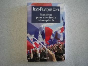 MANIFESTE POUR UNE DROITE DECOMPLEXEE