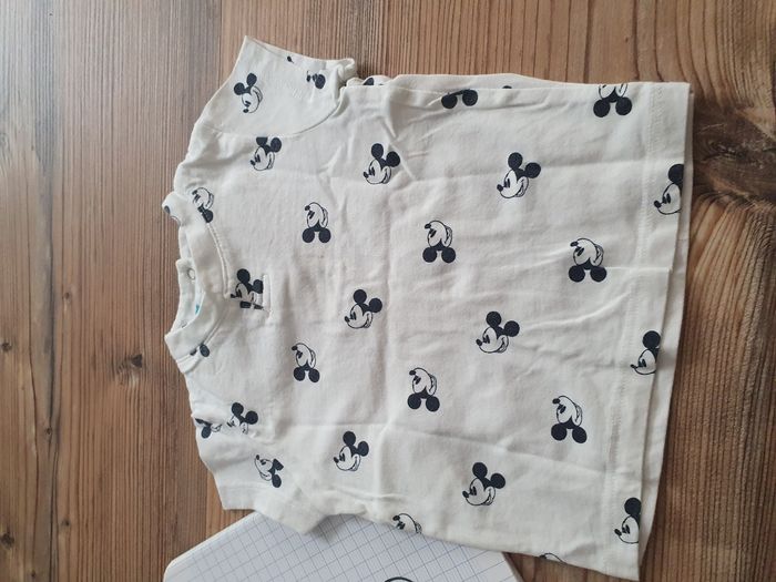 Tee-shirt 6mois - photo numéro 2