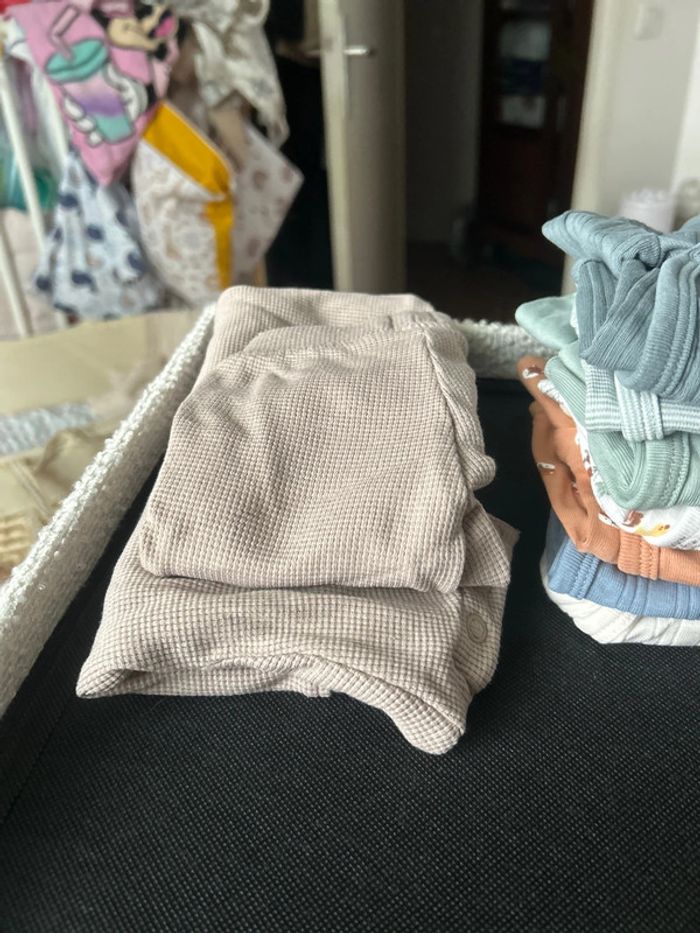 Lot vêtement bébé - photo numéro 3
