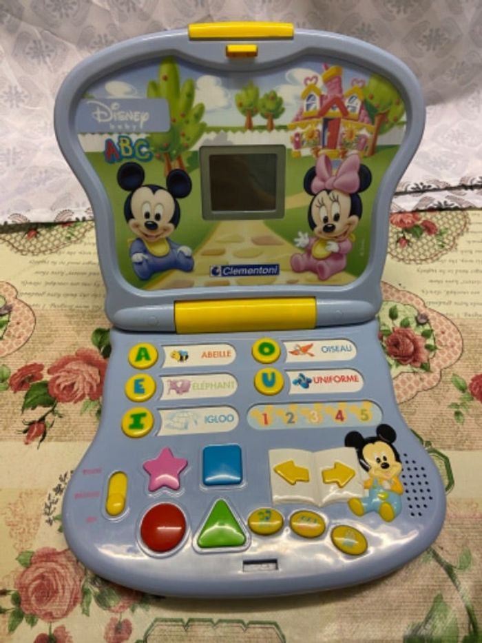 Mini ordinateur bébé Disney clementoni