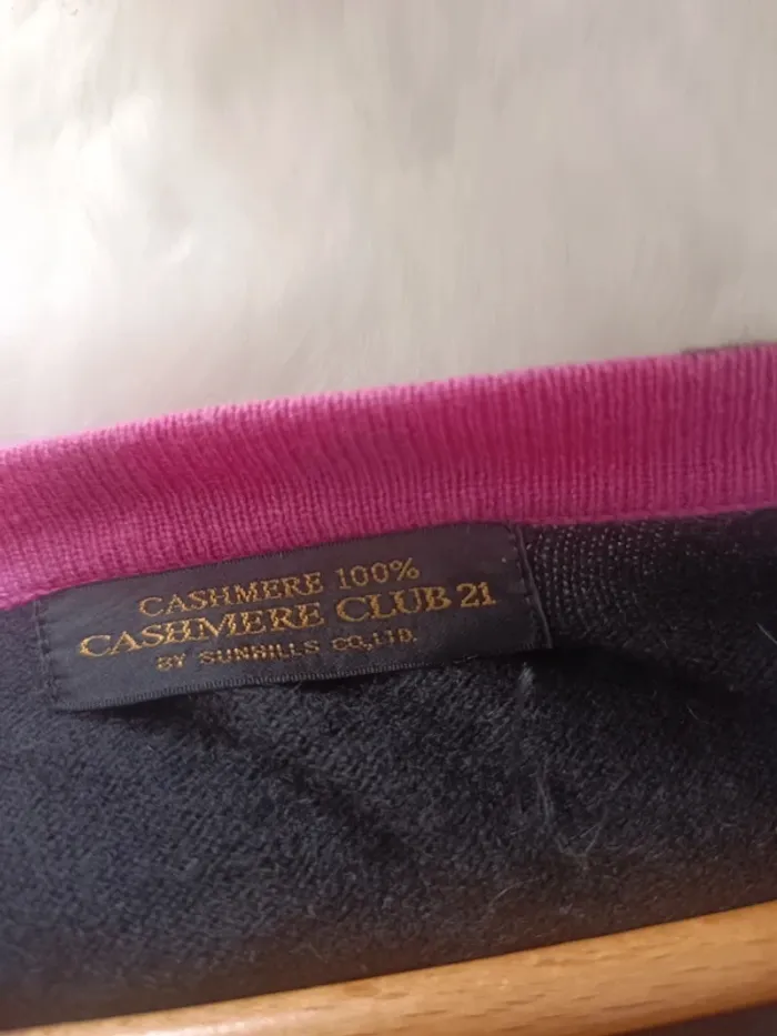 Jolie gilet cachemire taille S - photo numéro 3