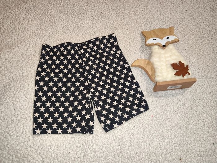 Short pijama étoiles taille 2 ans