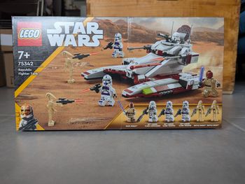 Lego Star Wars 75342 Republic Fighter Tank neuf scellé 