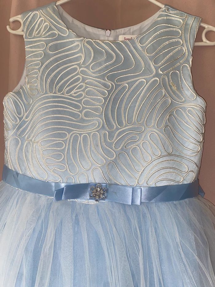 Magnifique robe de cérémonie pour Baptême, mariage, communion - photo numéro 6