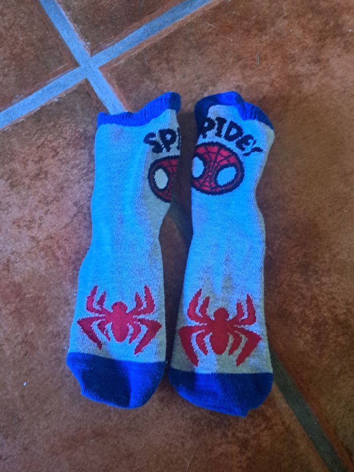 Gros lot de 42 chaussettes garçon - photo numéro 3