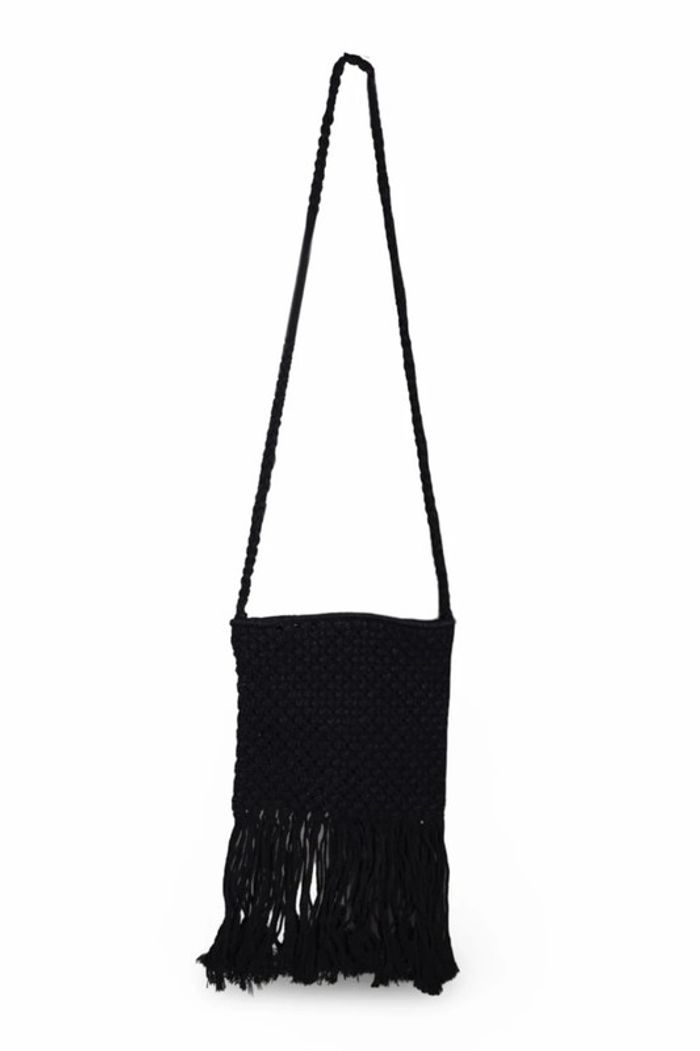 Sac bandoulière noir en macramé et franges • macramé crossbody bag with fringes - photo numéro 5
