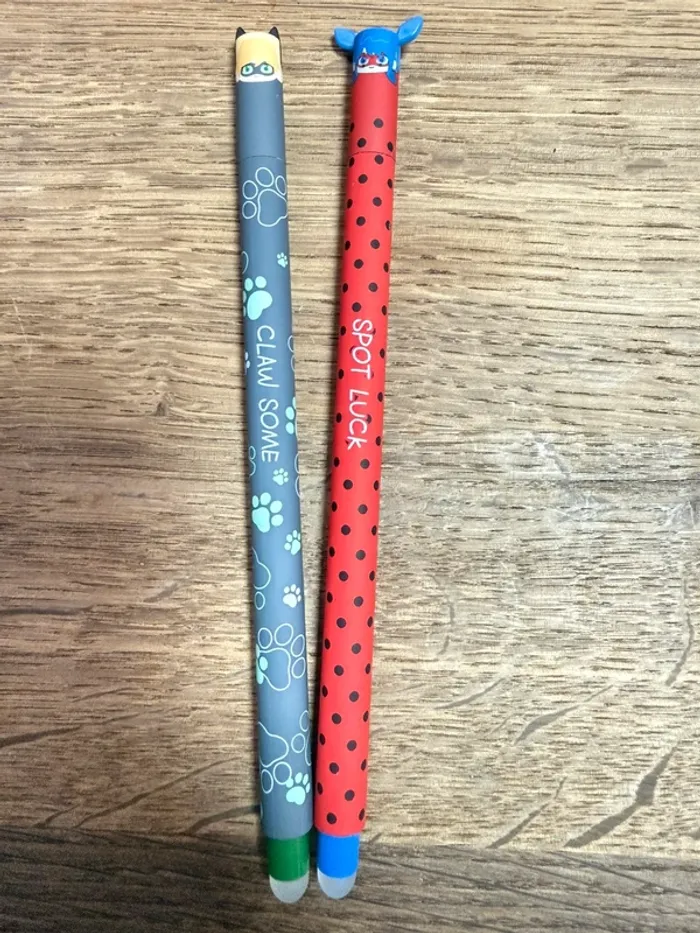 Lot de 2 Stylos effaçables – Miraculous : Ladybug & Chat Noir