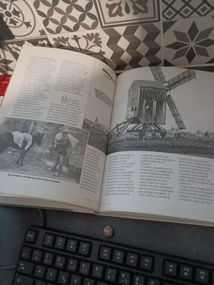 Livre La Belle Ouvrage Les plus beaux metiers villageois - photo numéro 4