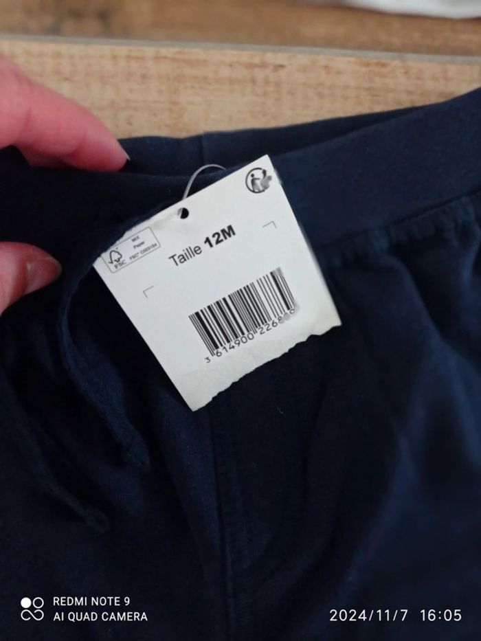 Ensemble 12 mois, bas jogging marine + marinière+ veste sweat a rayures - photo numéro 7