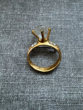 Broche