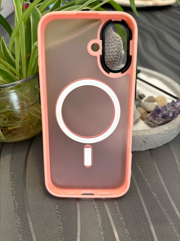 Coque iPhone 16 - photo numéro 2