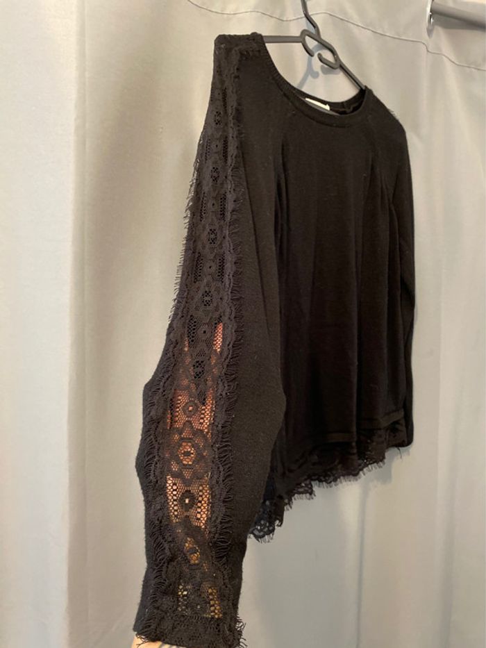 Pull Noir à Dentelle - photo numéro 2