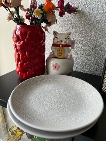 Lot deux assiettes motif mandala 