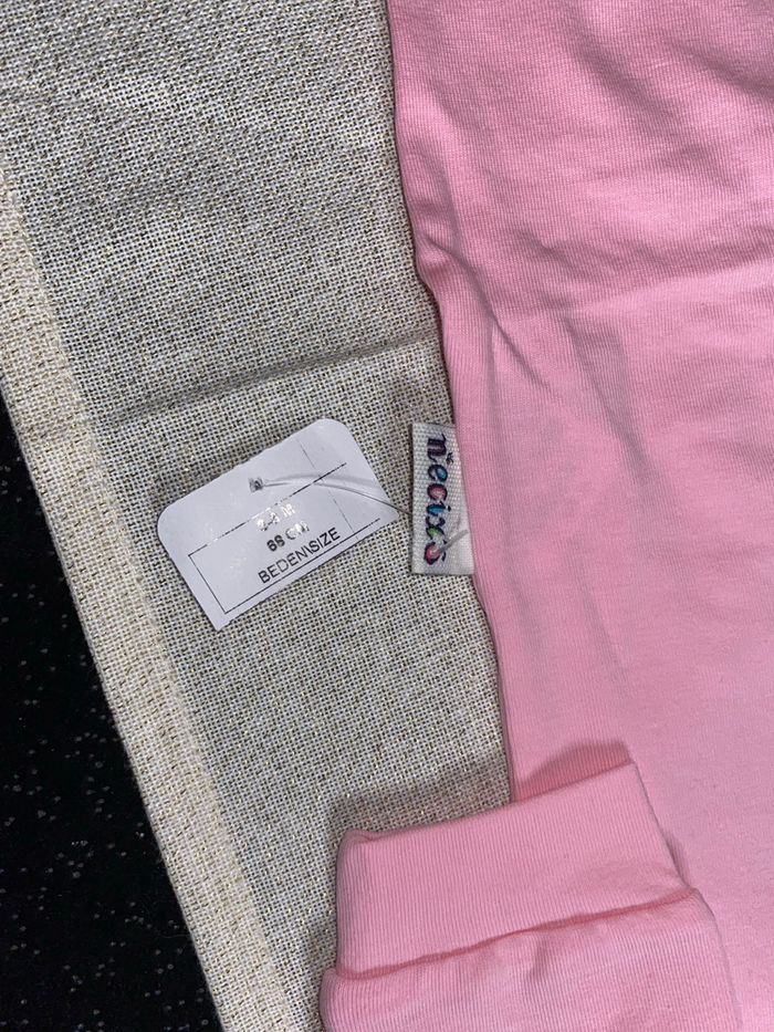 Pyjama 6 mois - photo numéro 3