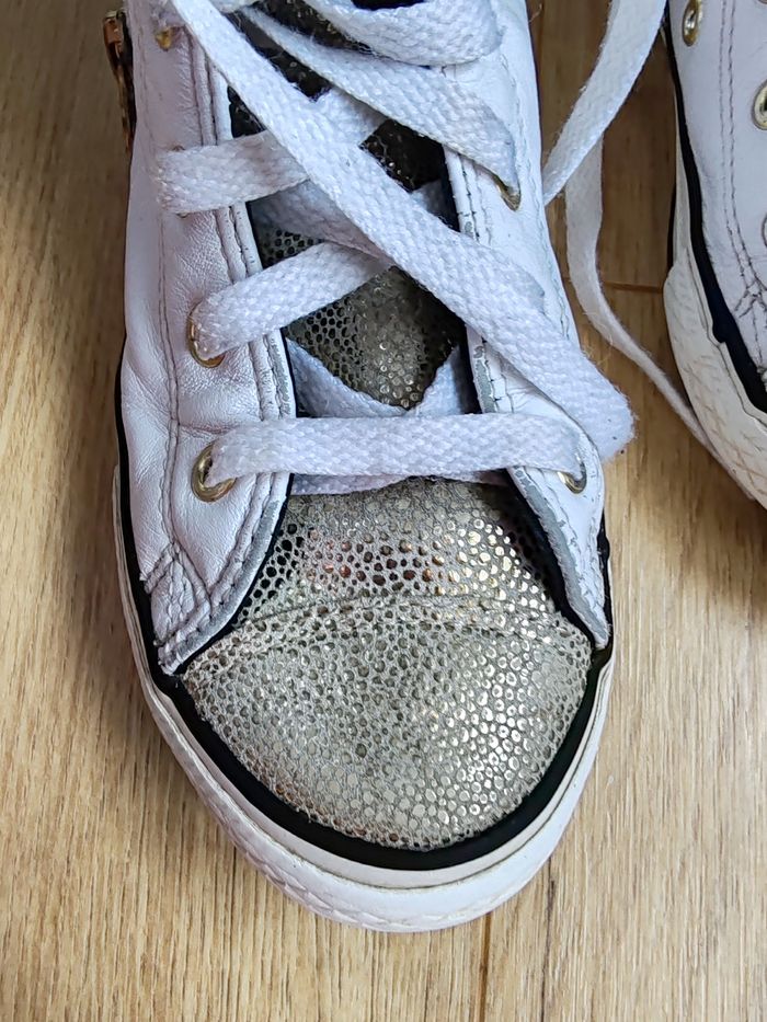 Converse - photo numéro 3