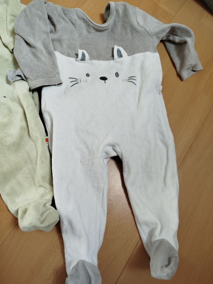 Lot pyjamas - photo numéro 4