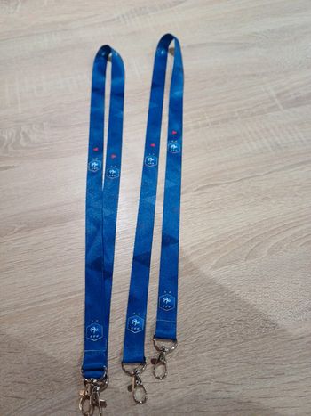 Lot de 2 cordons officiel fff