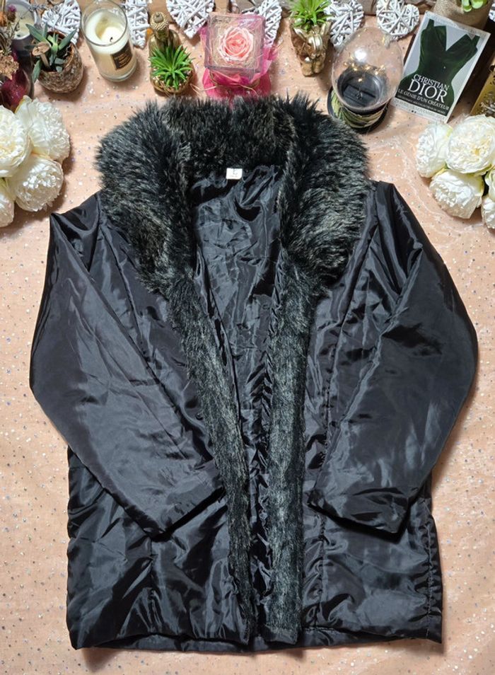 Manteau/veste  fausse fourrure Bb