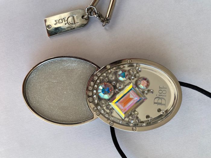 Dior collier sautoir cristal Swarovski - photo numéro 4