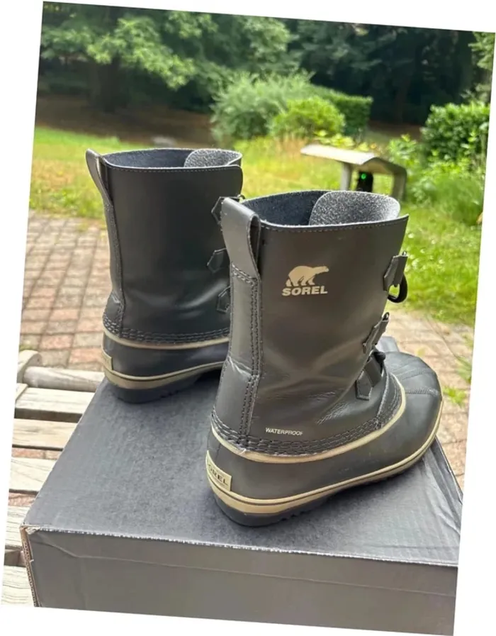 Bottes Sorel Enfant - Taille 36 - Parfaites pour l'Hiver et la Neige ! - photo numéro 4