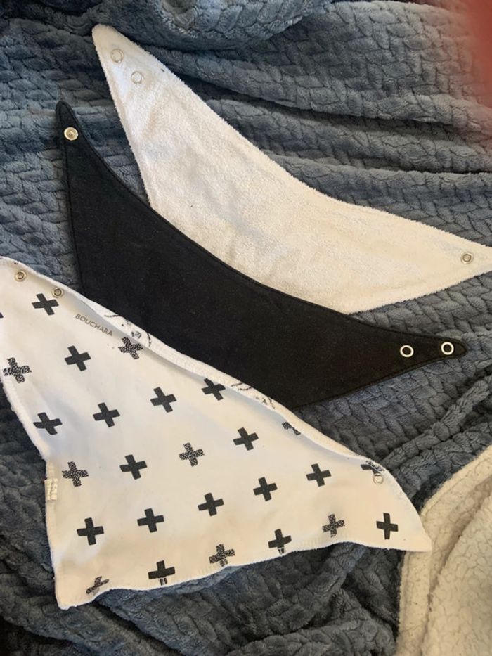 Lot de 3 bavoirs en triangle, bandana anti bave, bébé - photo numéro 2
