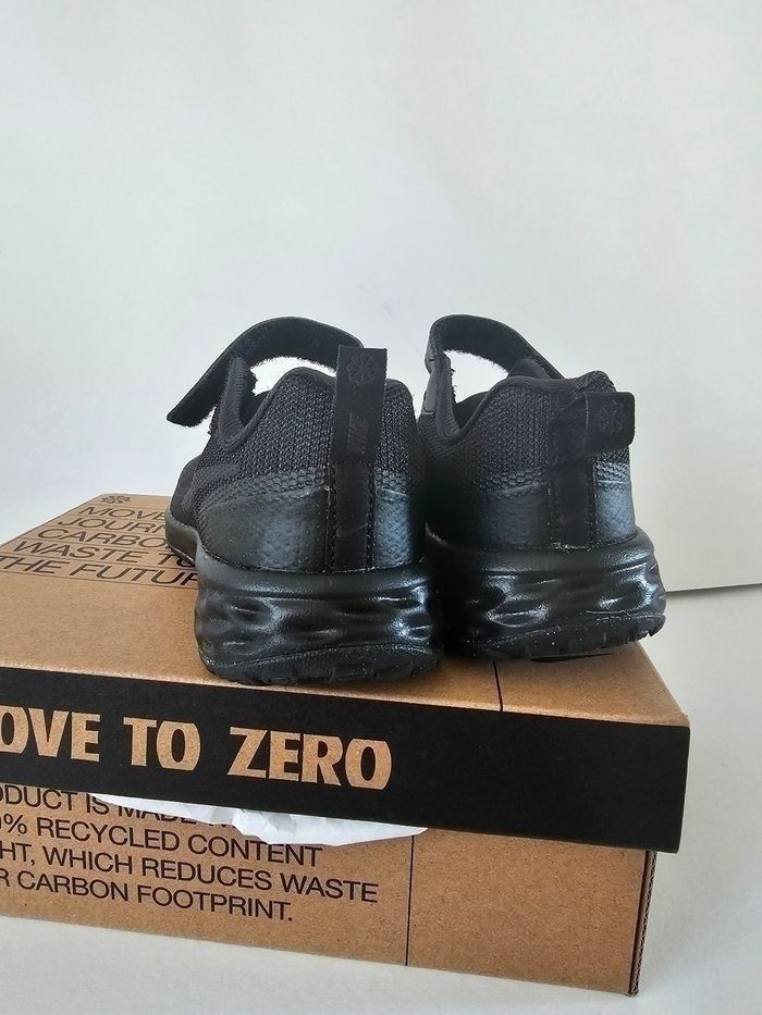 Basket Nike noir pointure 28 neuves - photo numéro 7