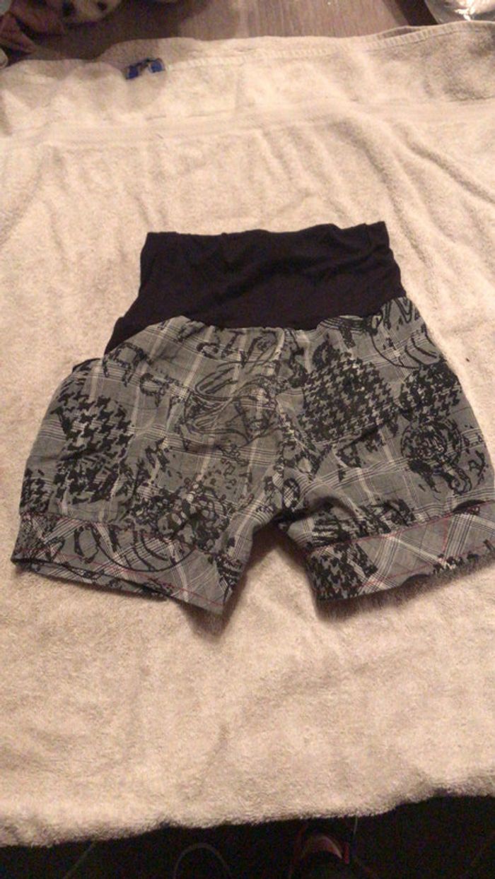 Short 6 ans - photo numéro 2