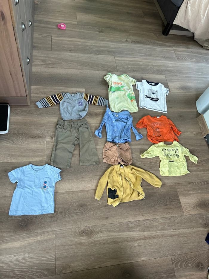Gros lot vêtements garçons 6mois (21) - photo numéro 2