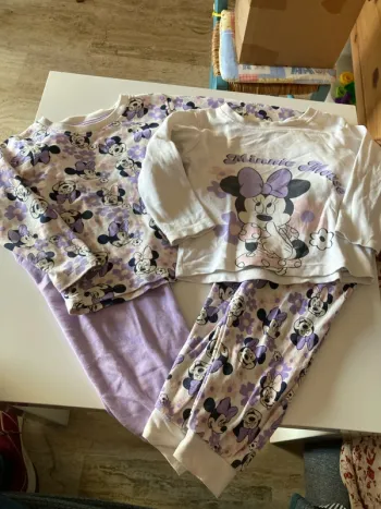Lot de 2 pyjamas Minnie 24- 36mois