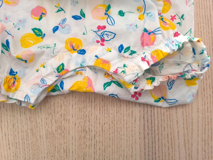 Barboteuse Petit bateau / neuf / taille 6 mois / imprimé fruité multicolores - photo numéro 3