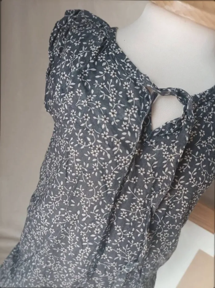 Superbe combishort gris fleuri Rose the Sun fille 6 mois - photo numéro 2