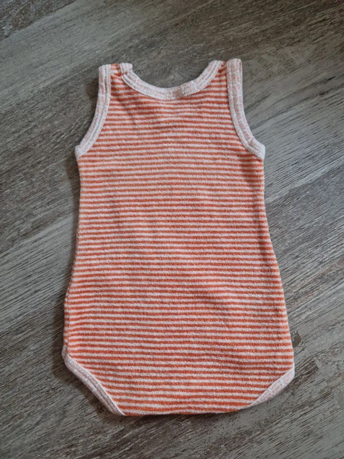 Body 3mois - photo numéro 2