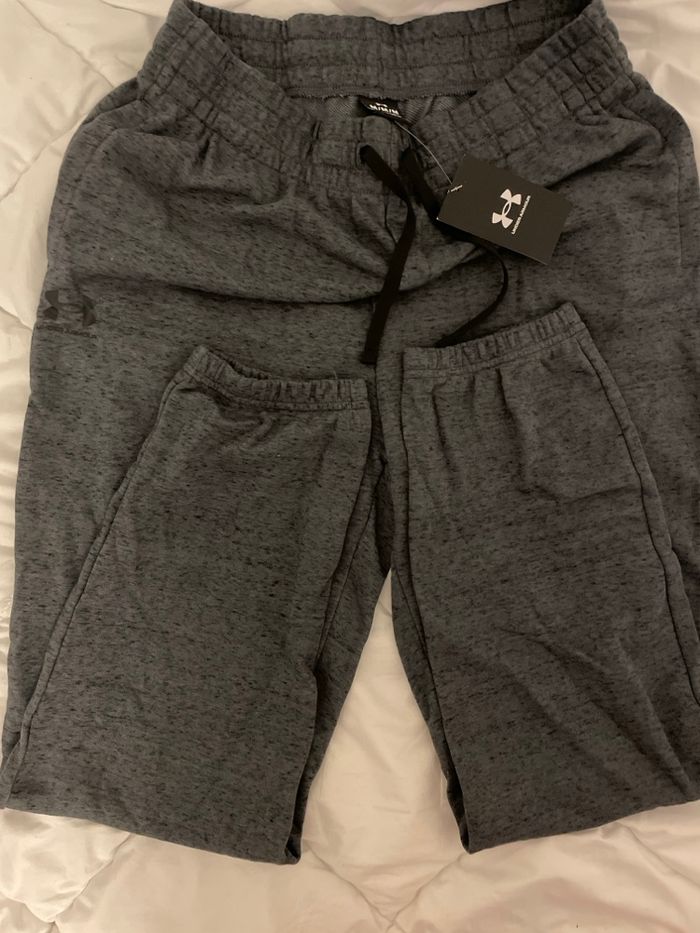 Pantalon survêtement under armour