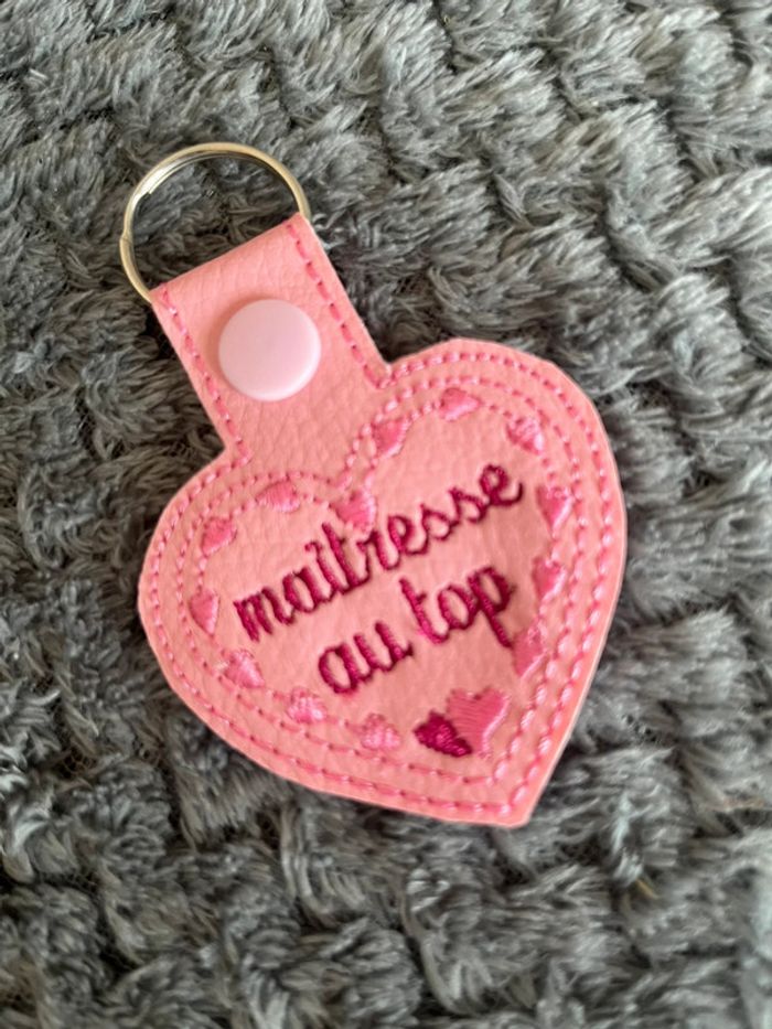 Porte clé pour maîtresse neuf - photo numéro 2