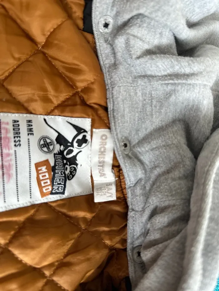Vends veste taille 5 ans - photo numéro 5