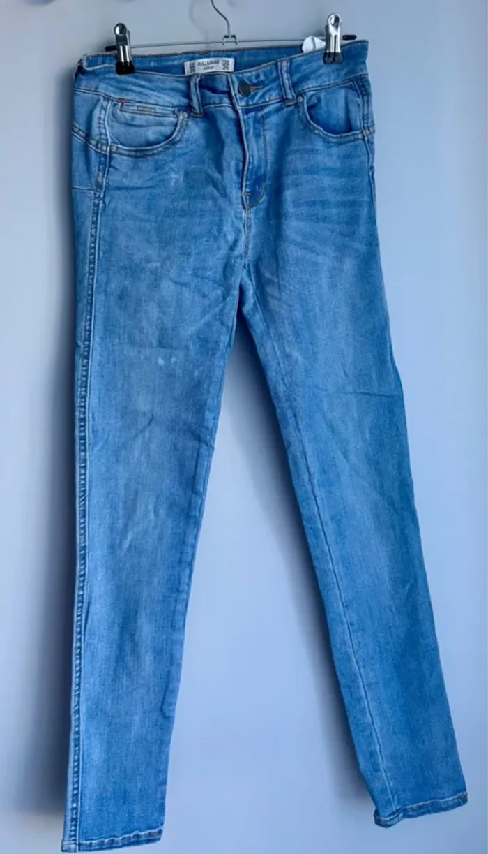 pull and bear jean bleu skinny taille 36 regarder toutes les photos et mesures - photo numéro 2