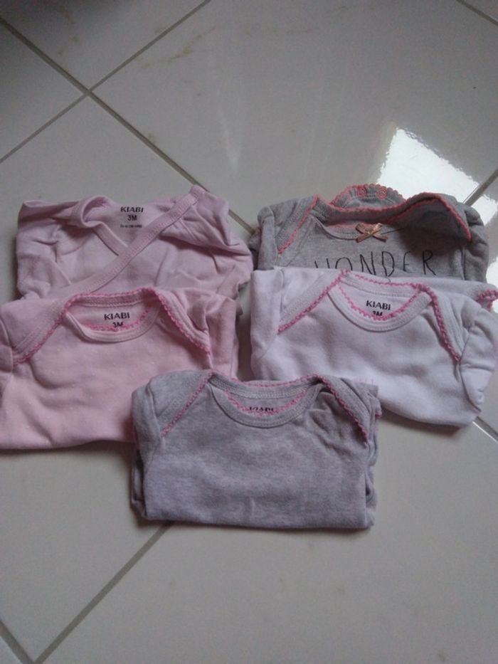 Lot de 5 bodys