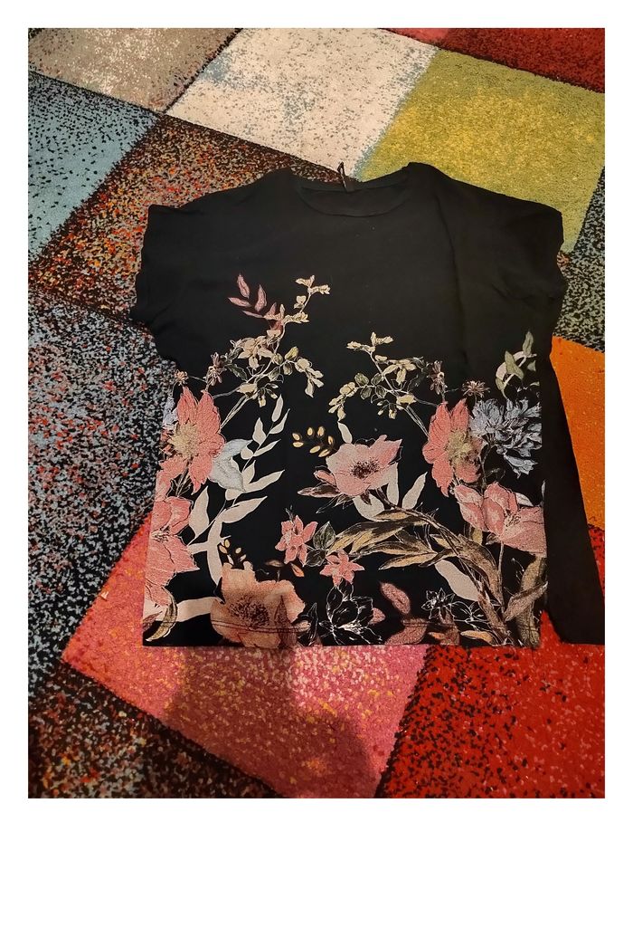 Tee shirt fleur