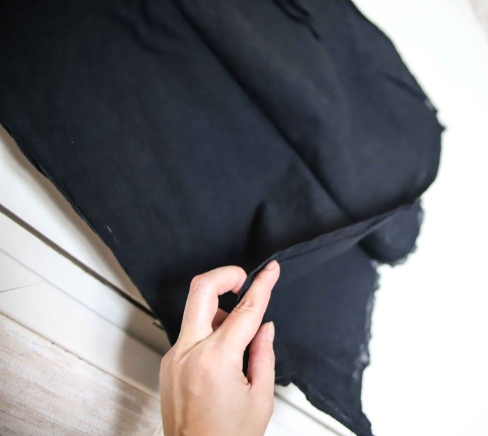 Petite robe noire en lin BeYouK "Vintage" - photo numéro 3