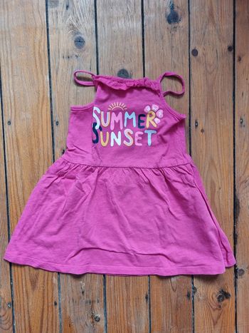 Robe été neuve 24 mois