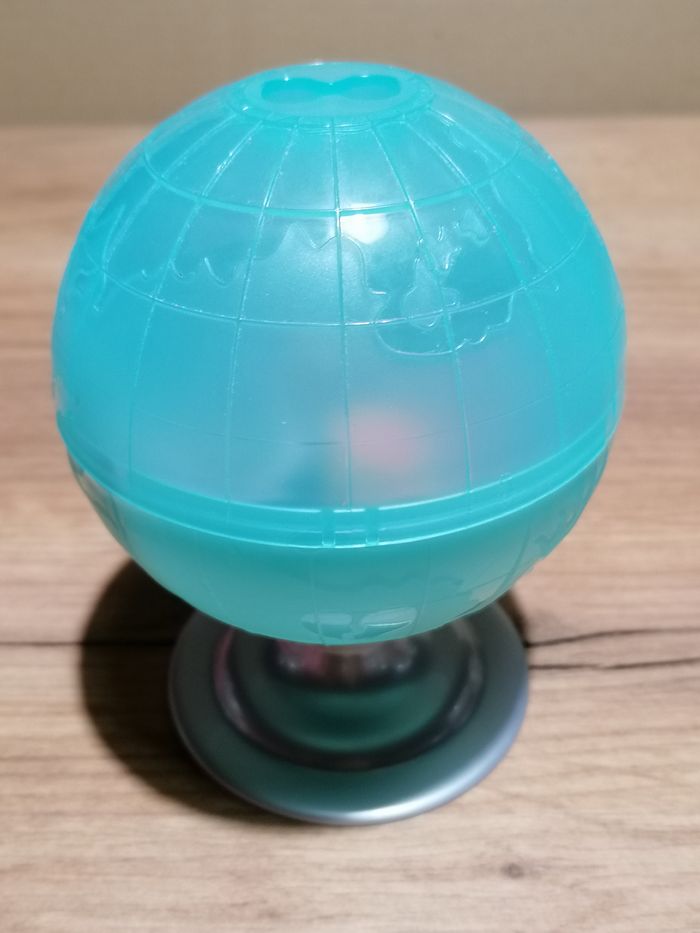 Poupée LOL World Travel - photo numéro 3