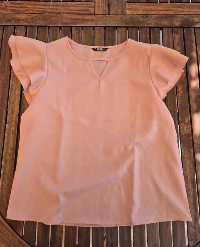 Top rose pâle Shein T.40 - photo numéro 3